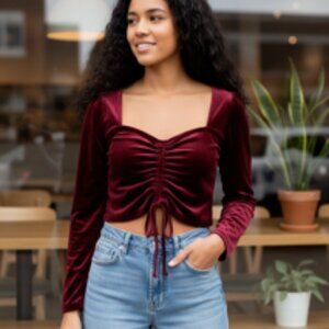 Ever After Velour Burgundy Top Women’s Size Medium Long Sleeve Scoop Neck Crop